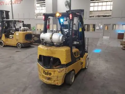 USED 2017 YALE GLC070