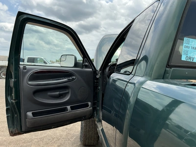USED 1999 DODGE RAM 2500