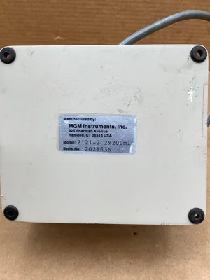MGM Instruments 2121-2; 2X200 ml