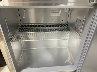 Used Continental Used 27" Continental SWF27N Single Door Worktop Freezer 115V - WO1 Worktop Freezers Illinois US | Falcon Restaurant Supply #1375327
