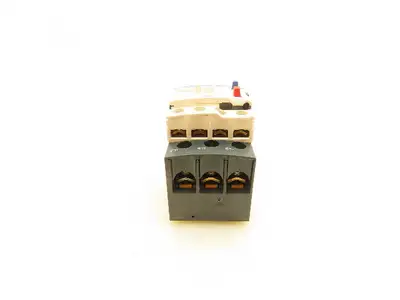 Schneider LR3D226 Thermal Overload Relay 600VAC 16-24A 3 Pole 1NO 1NC