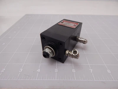 Used ZAYTRAN _UNKNOWN_ Parts (Hydraulics and Pneumatics) | OCO Industrial #1648147