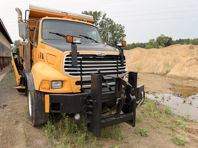 Used 2001 STERLING 6X4 Dump trucks Michigan US | Miedema Asset Management Group #1456849