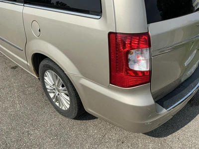 Used 2014 CHRYSLER TOWN & COUNTRY Vans Michigan US | Miedema Asset Management Group #1337323
