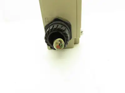 Omron D4BL-2DRA Solenoid Interlock Safety Door Switch 24VDC