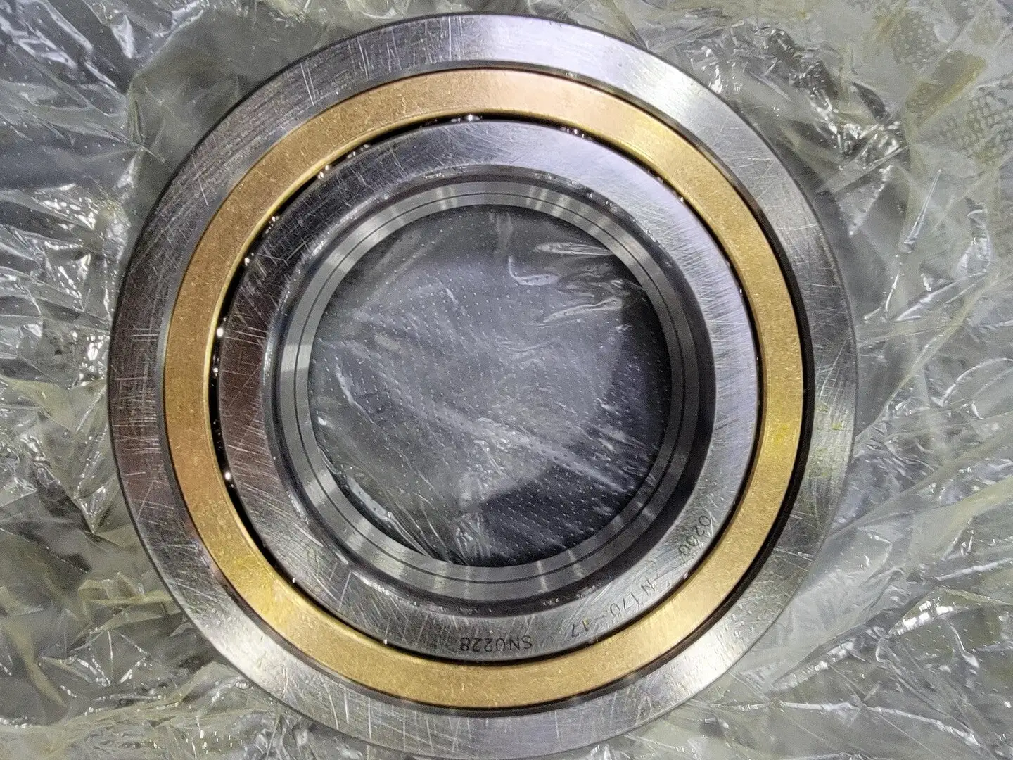 Four Point Contact Ball Bearing QJ214-XL-MPA