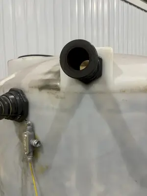 900 GALLON LIQUID CONTAINER: STOCK #21964