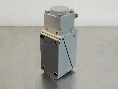 USED ALLEN-BRADLEY 802T-AP
