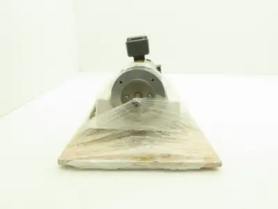 Baldor Electric 33-2311Z102G1 DC Motor 90VDC 1/3Hp 1750rpm 3.2A TENV 48CZ TENV