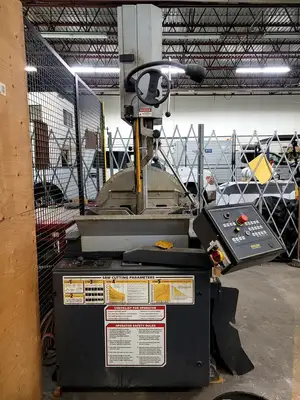 Used 2016 HYD-MECH VW18 Vertical Band Saws British Columbia CA | Lenmark #913329