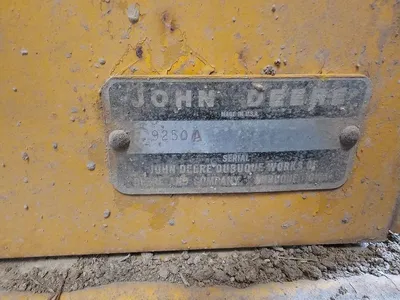 JOHN DEERE 300BD BACKHOES | Turner's Machinery (6)