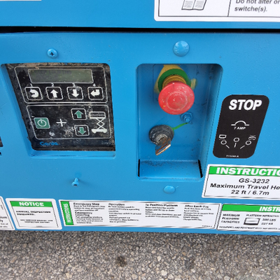 USED 2015 Genie GS-3232