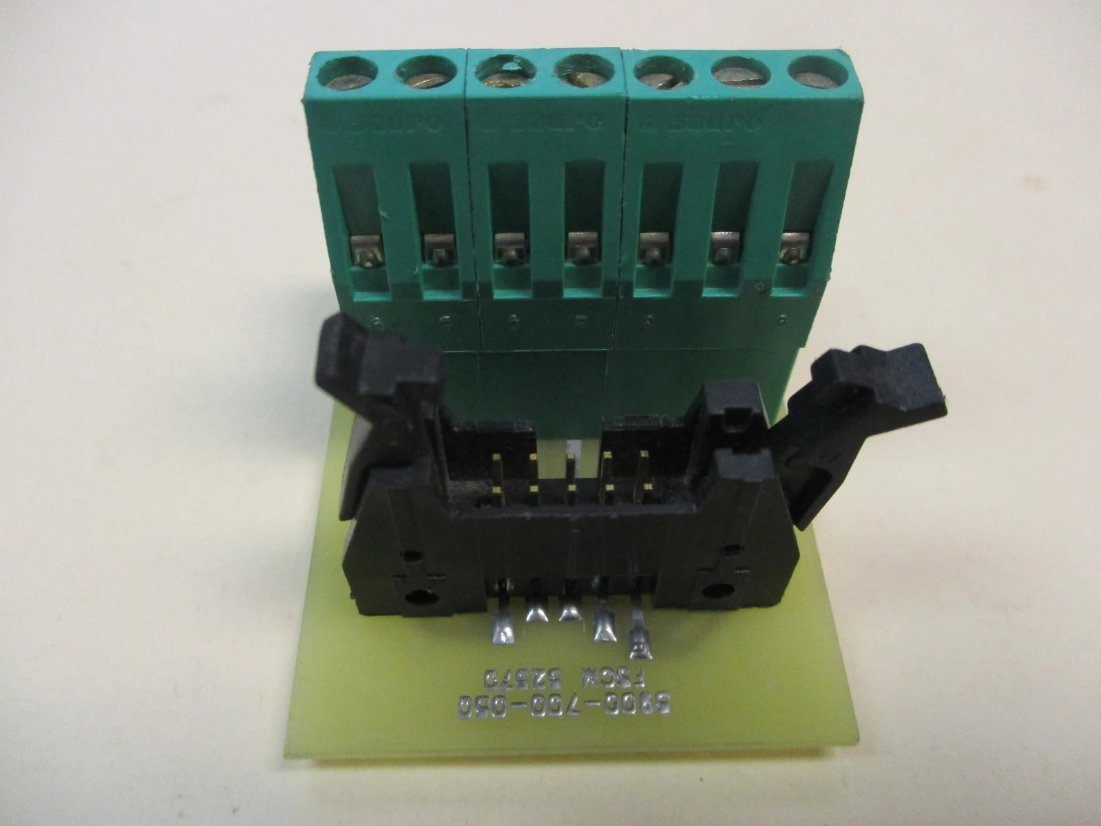 DTI-I 94VO 4494 10-Pin 250V Terminator Block