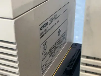 Used OMRON C200HOD219 Programmable Logic Controllers Ohio US | HGR 24 #1345396