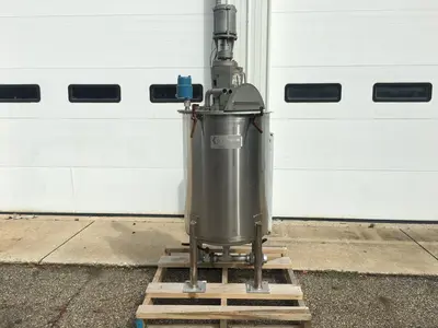 USED 1988 GRACO GRACO R00-232 60-GALLON S/S TANK