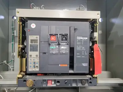 Used SQUARE D NW32H1 Switchgears British Columbia CA | Lenmark #409116