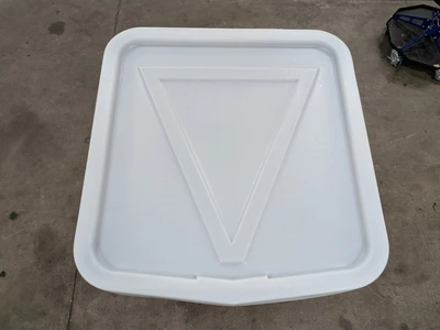 600 Pound SS Dump Buggy with Plastic Lid