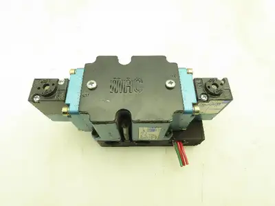 MAC 6521B-211-PM-111DA Pneumatic Double Solenoid Valve 4/2-Pos 120V w/Sub-Base