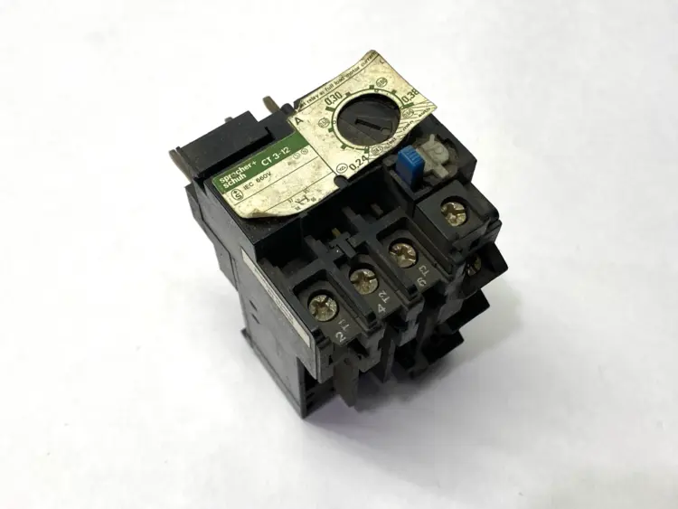 Used SPRECHER + SCHUH THERMAL OVERLOAD RELAY 0.24-0.38A Relays & Switches | Maverick Industrial Sales #1105381