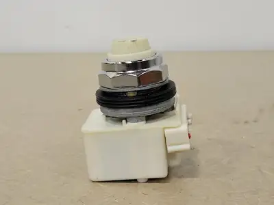 New | in-Stock SCHNEIDER ELECTRIC 9001KM1 Lighting British Columbia CA | Lenmark #328029