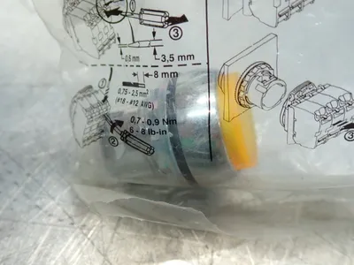 NEW ALLEN BRADLEY 800FMLE5