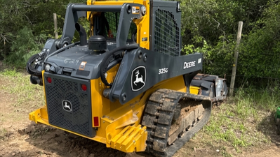 USED 2025 Deere 325G