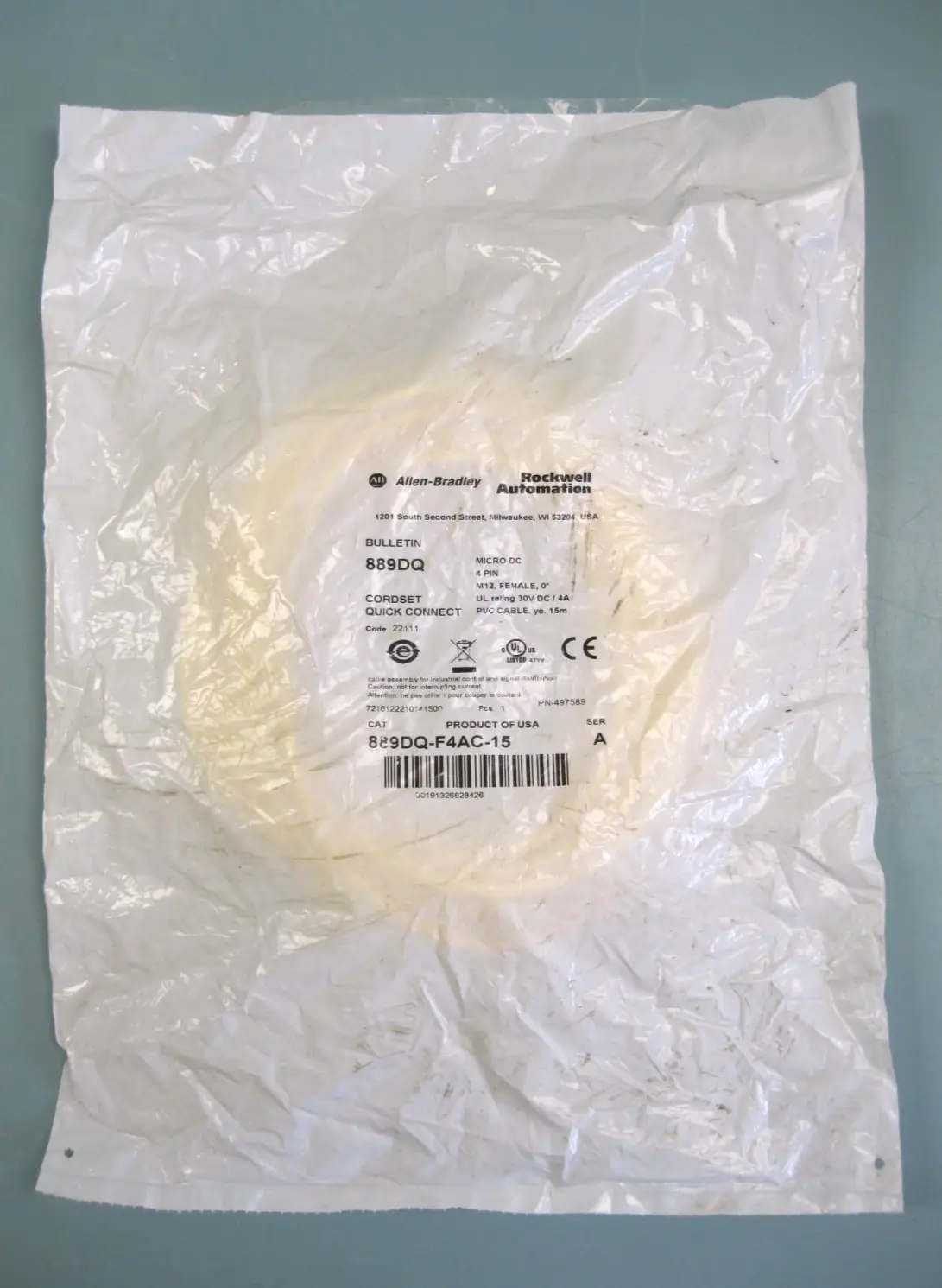 NEW Allen-Bradley 889DQ-F4AC-15