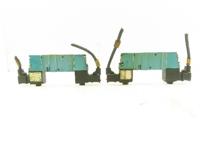Mac DMB-DDAJ-2KJ Solenoid Valve 423A-00A-DM-DDAJ-2KJ 150PSI 24VDC LOT OF 2