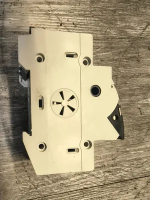 SIEMENS 3NC1092 Fuse Holder | ESS Industrial Equipment Sales (6)