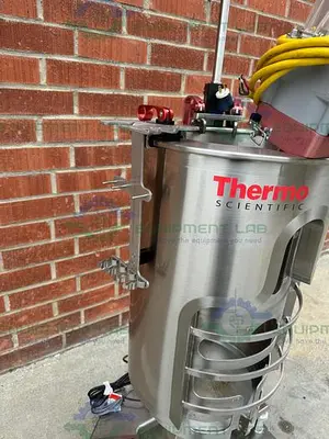 USED THERMO HYPERFORMA STAINLESS STEEL WATER JACKETED SINGLE USE 50L 5:1 BIOREACTOR