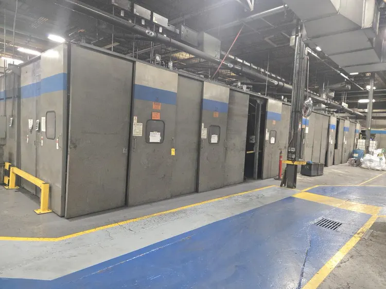 Used _UNKNOWN_ _UNKNOWN_ Enclosures Georgia US | IRS Auction #1096538