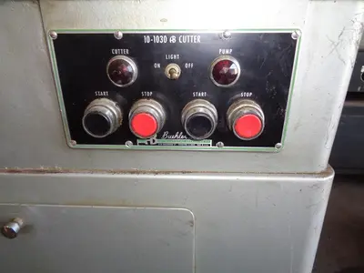 Used 1982 BUEHLER 10-1030 Cropping & Dicing Saws Texas US | Universal Metalworking Equipment #1281019