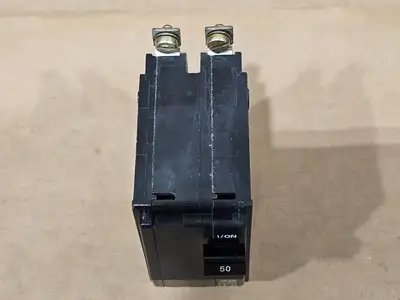 Used SQUARE D QOB250 Switchgears British Columbia CA | Lenmark #1438471