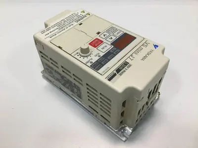 USED YASKAWA CIMR-J7AA20P2