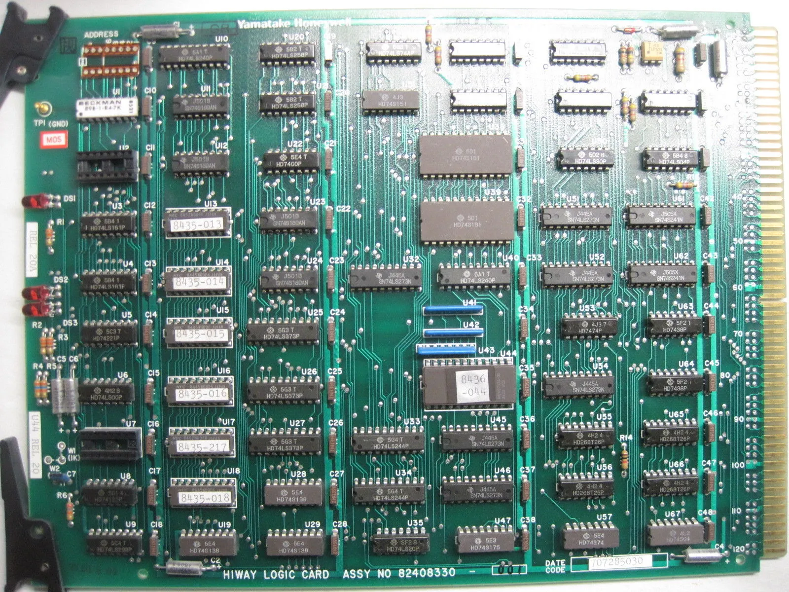 YAMATAKE HONEYWELL 82408330-001 PC BOARD