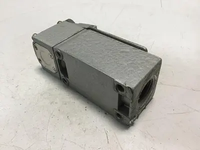 USED TELEMECANIQUE C2JK05