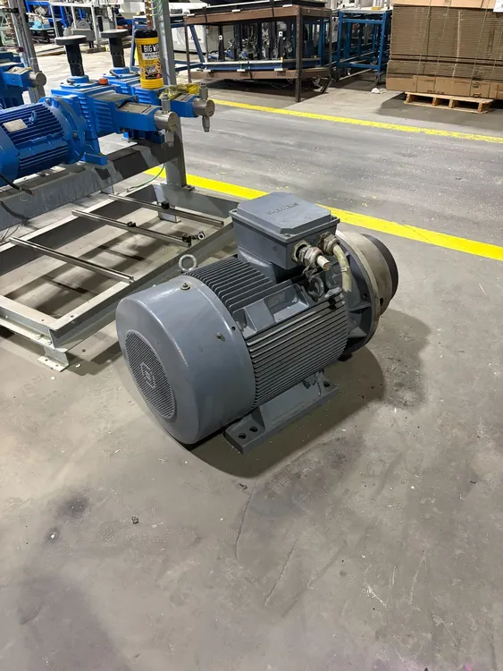 Used SIEMENS 1LG6 280-4AA96-Z Servo Motors South Carolina US | ESS Industrial Equipment Sales #382409