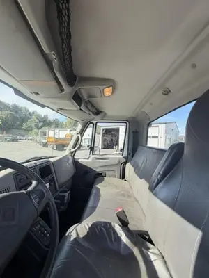Used 2009 INTERNATIONAL 4400 Cab Chassis trucks Washington US | Puget Sound Truck Sales #1546487