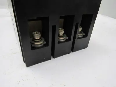 Mitsubishi Electric NF225-G 225 Amp 3 Pole Circuit Breaker W/Auxiliary Switch