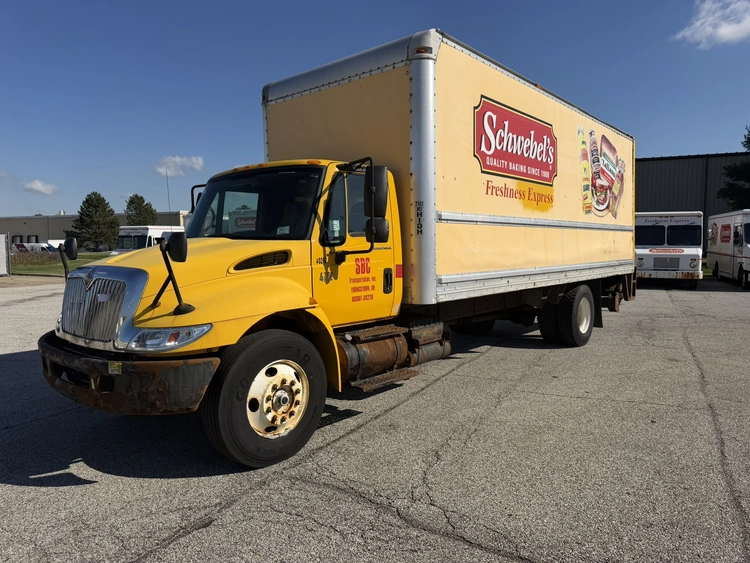 Used 2007 INTERNATIONAL 4300 SBA 4X2 24' BOX TRUCK Box trucks Ohio US | Miedema Asset Management Group #1709408