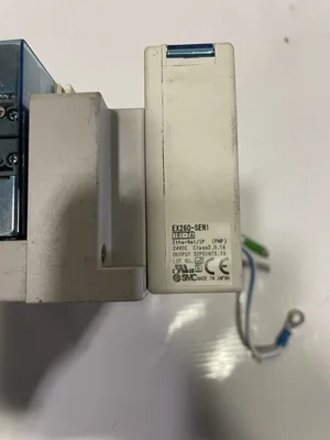 SMC EX260-SEN1 Ethernet/IP Fieldbus System 16 Solenoid Valve Manifold