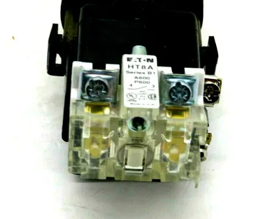 NEW EATON HT8FBRAV3 2 POSITION ILLUMINATOR PUSH PULL