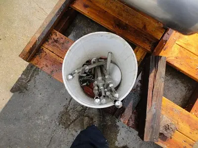 Filler, Bottle, 6 Valve, Federal, S/st, 1/2 HP #C736038