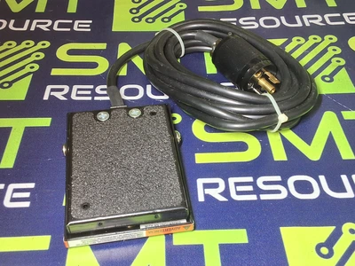 LINEMASTER TREADLITE II T-91-S FOOT SWITCH WITH CABLE & PLUG