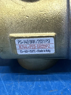 NEW Refrigera BV21D028X0000