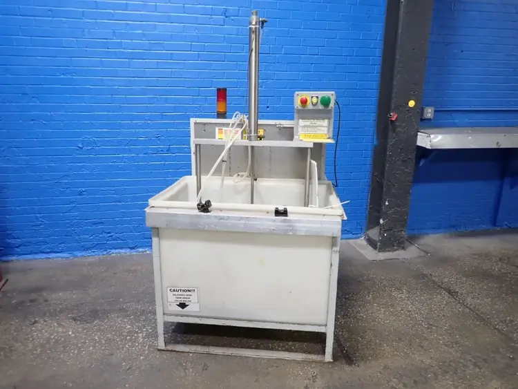 Used _UNKNOWN_ _UNKNOWN_ Leak Testers Ohio US | HGR 24 #912909