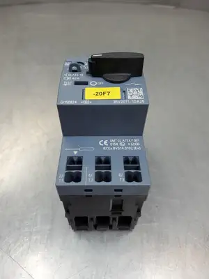 USED Siemens 3RV2011-1DA25 SIRIUS Circuit Breaker.