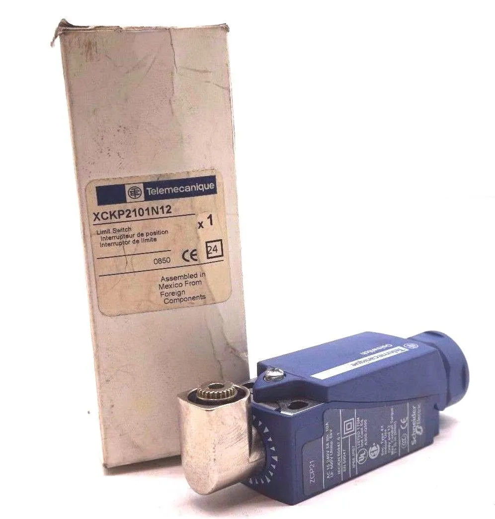 NEW TELEMECANIQUE XCKP2101N12 LIMIT SWITCH