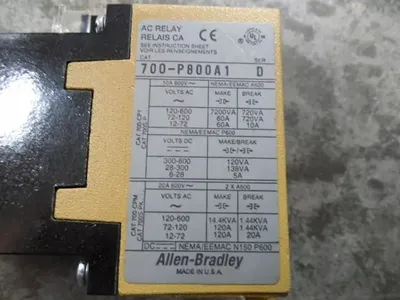 Allen Bradley 700-P800A1 AC Relay Module Series D Used
