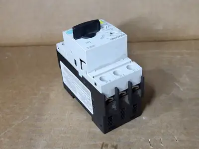 USED SIEMENS 3RV1021-1GA10